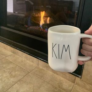 Meet your Posher, Kim